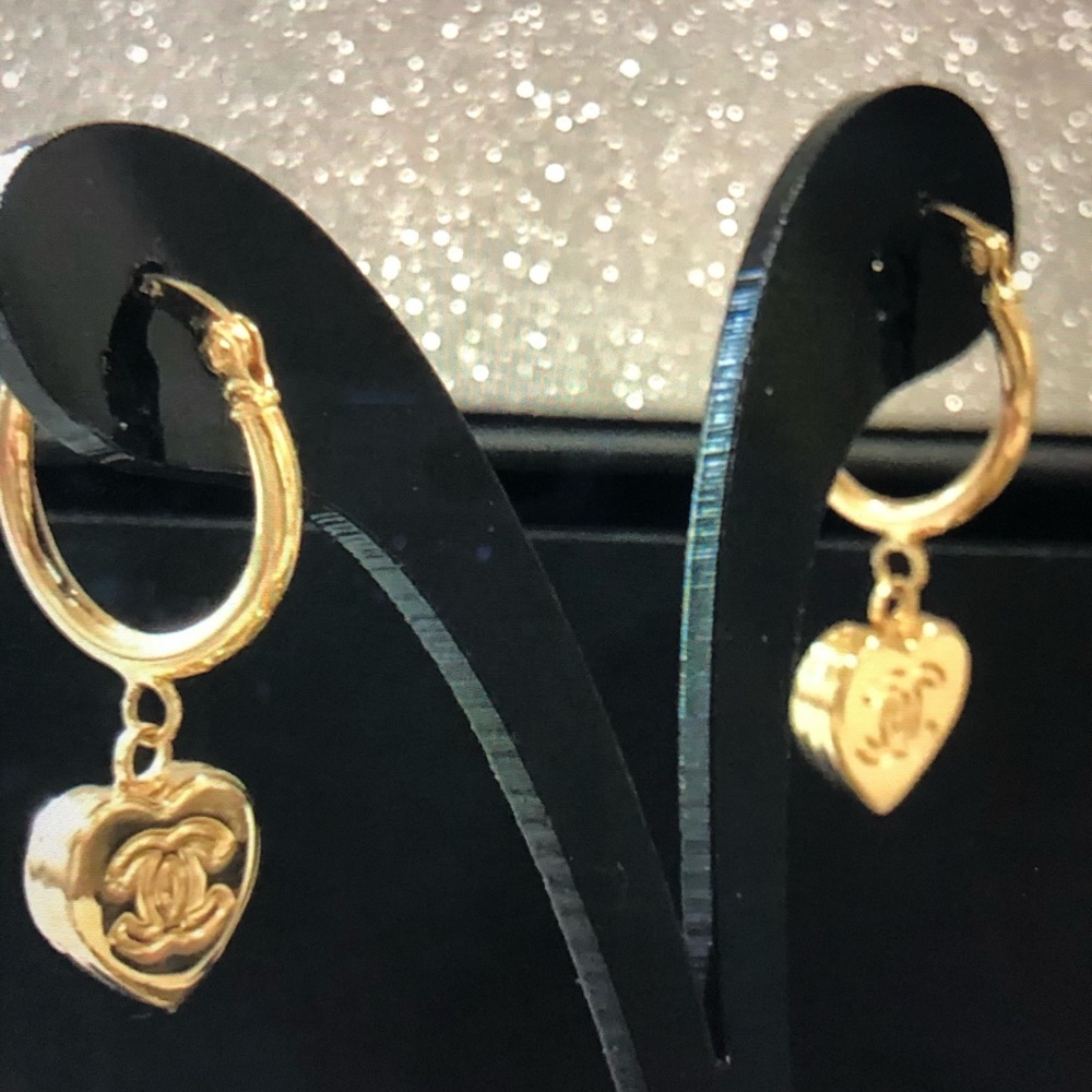 18K Gold heart Earrings